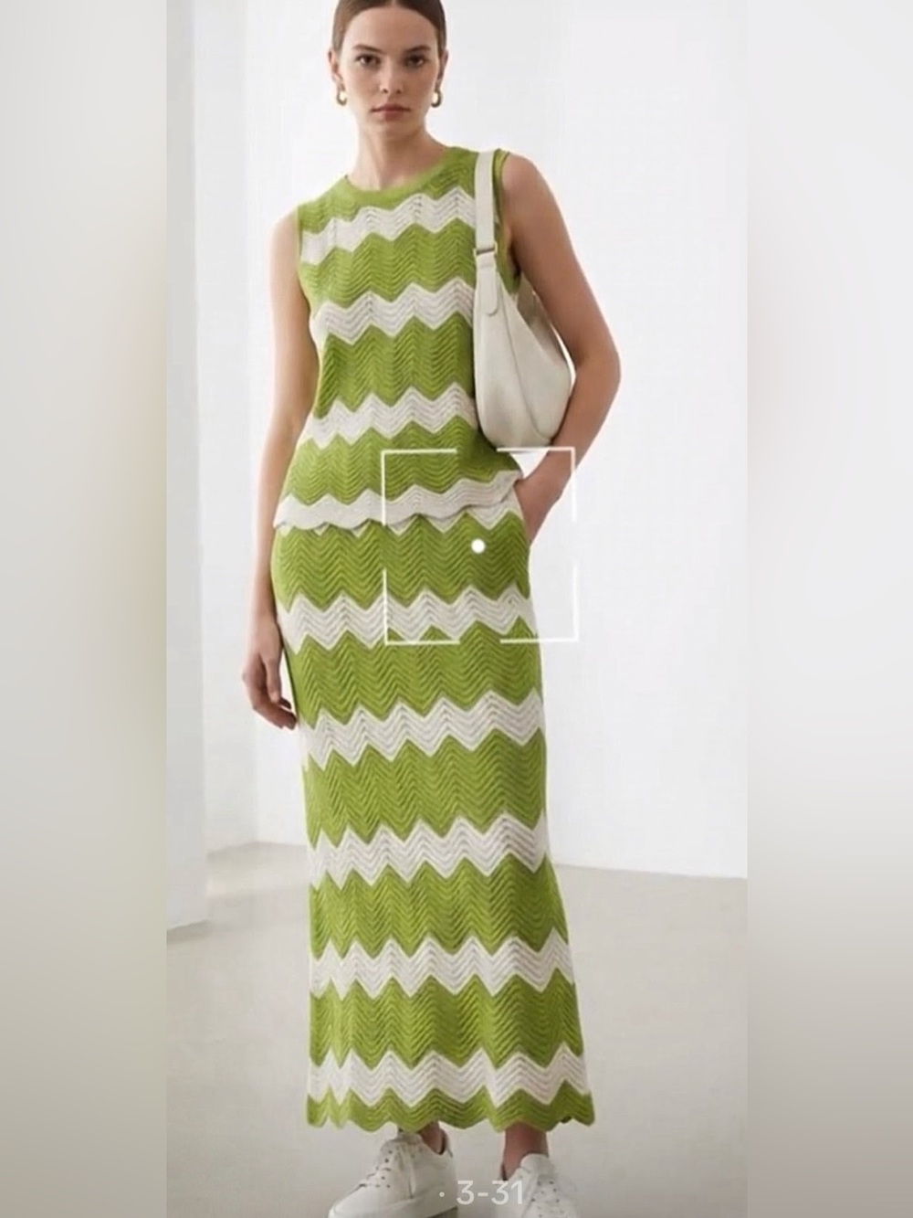 Sleeveless Zigzag Knit Maxi Dress in Green and White